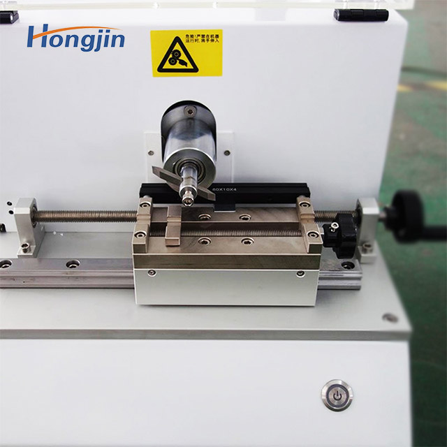 Máy tạo mẫu notch nhựa