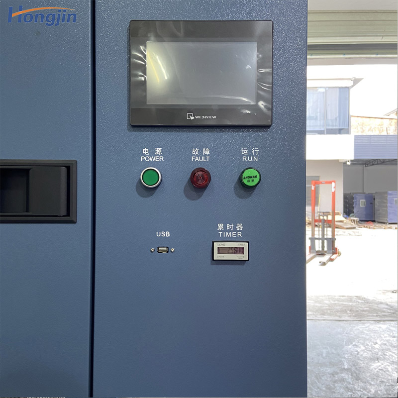 Phòng thử nghiệm khả năng chống chịu thời tiết của đèn Xenon lớn